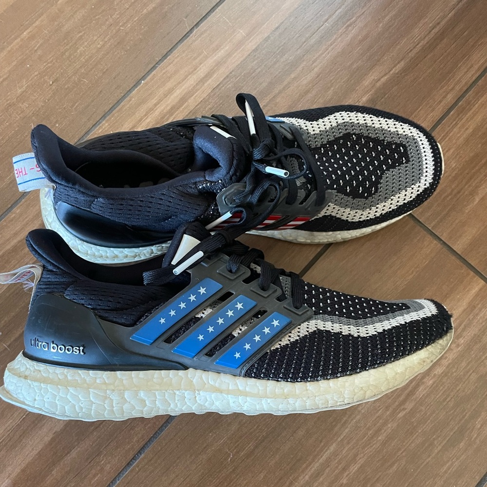 Adidas Ultra Boost Size 8